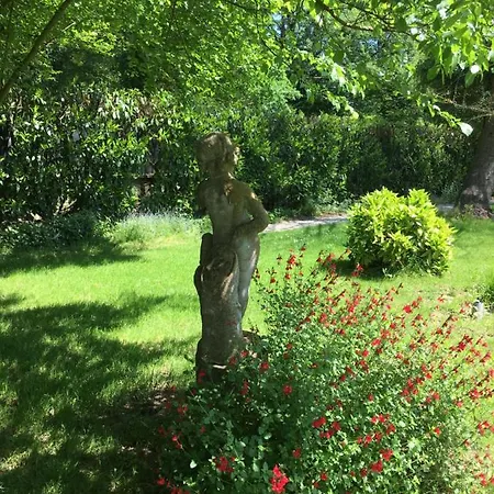 فندق مبيت وإفطار Le Clos De La Pomponnette Pomponne
