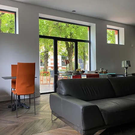 Le Clos De La Pomponnette Bed & Breakfast