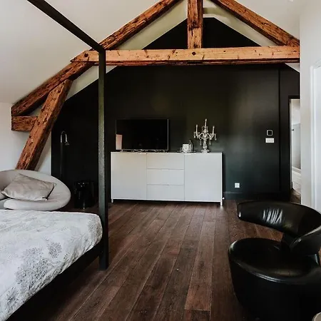 Bed & Breakfast Le Clos De La Pomponnette 4*