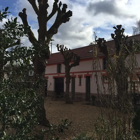 Bed & Breakfast Le Clos De La Pomponnette 4*
