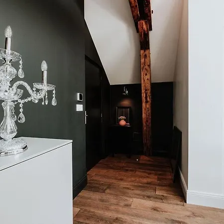 Le Clos De La Pomponnette Bed & Breakfast Pomponne