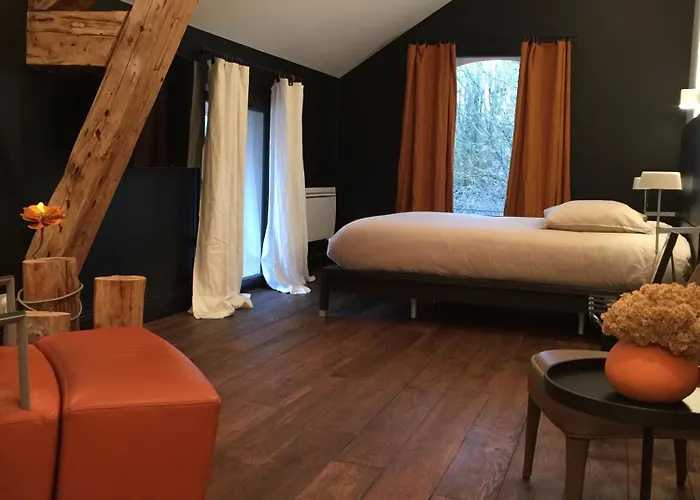 Bed & Breakfast Le Clos De La Pomponnette 4*