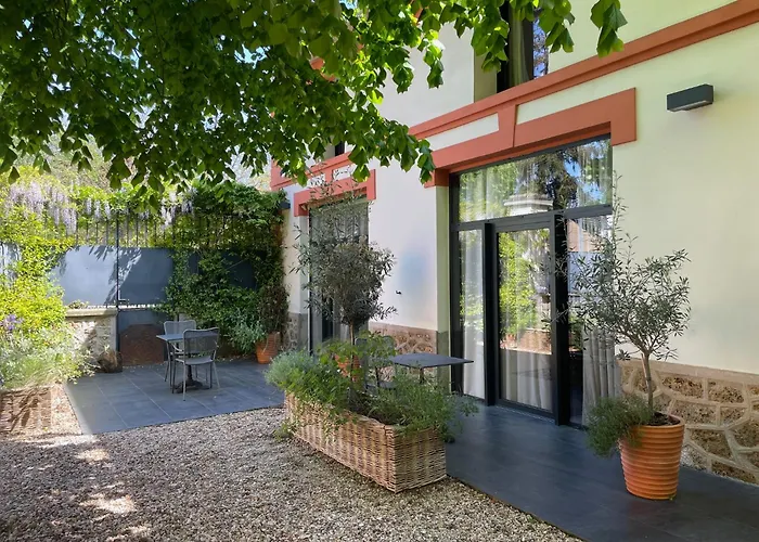 Le Clos De La Pomponnette 4* Pomponne