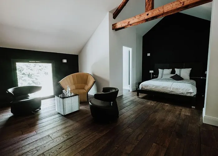 Le Clos De La Pomponnette 4*