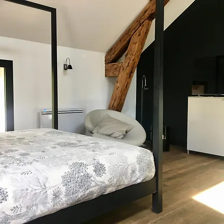 Le Clos De La Pomponnette 4*