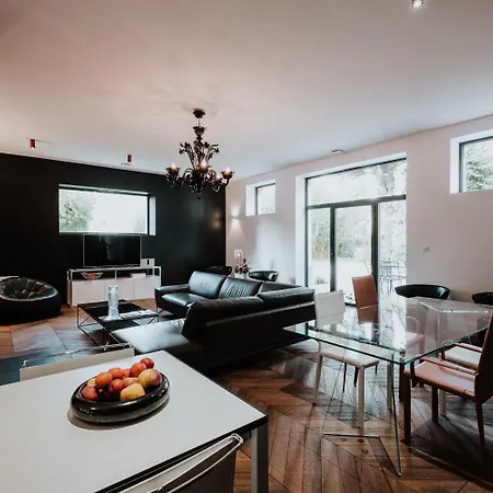 Le Clos De La Pomponnette 4*